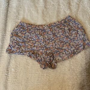 Adorable vintage lounge shorts